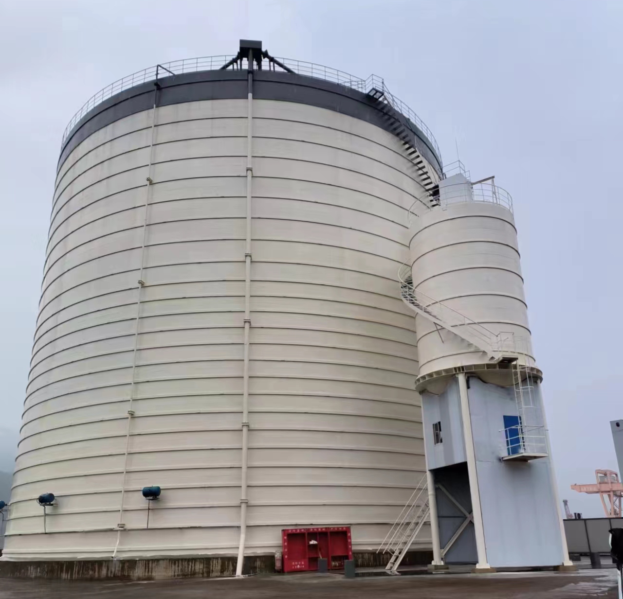 定襄10万吨水泥钢板库